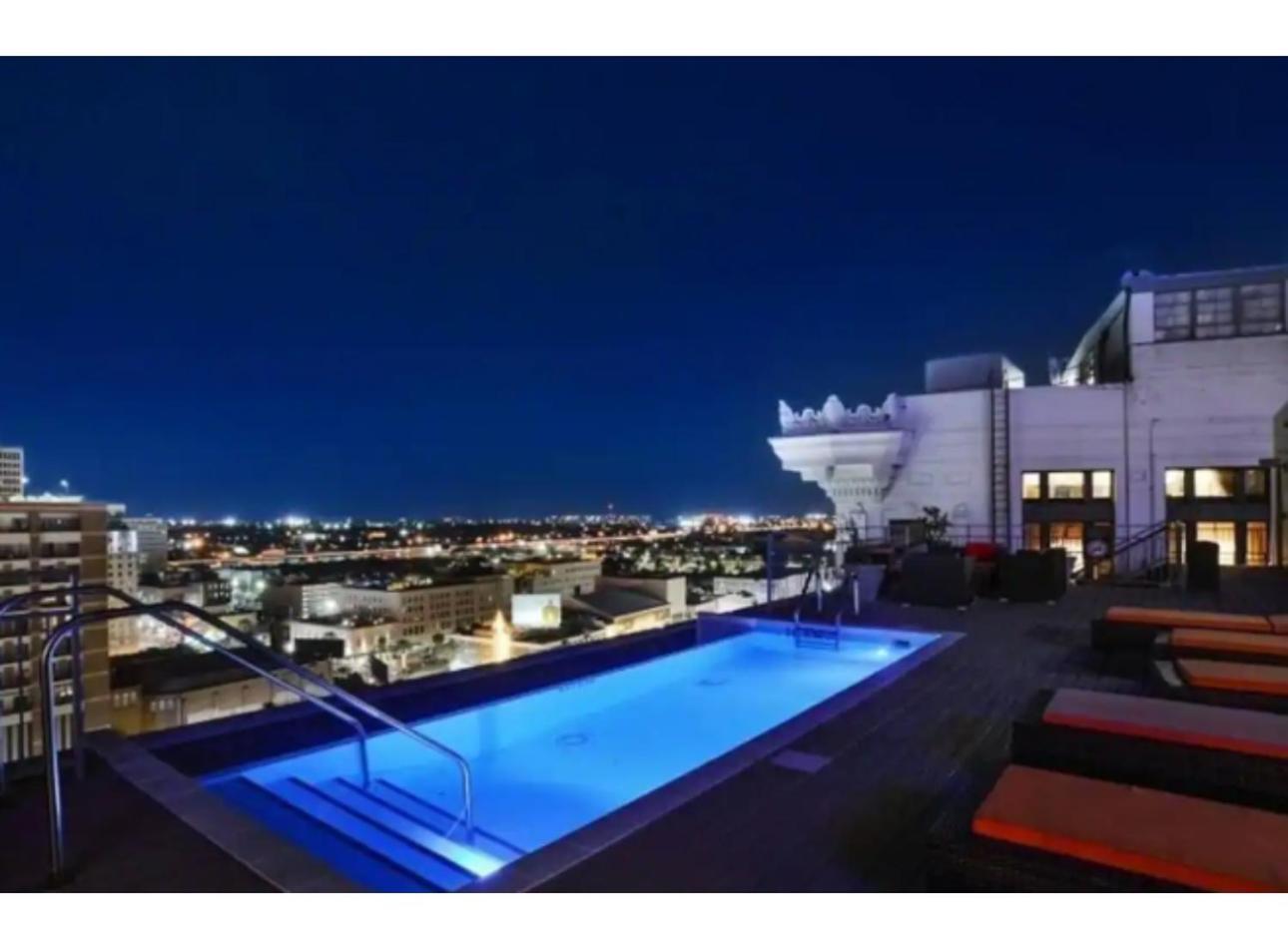 Amazing Condos Beautiful View 2 Blocks To French Quarter, Small Rooftop Pool, Gym, Seanger Theater, Super Dome, And Bourbon St New Orleans Exterior photo