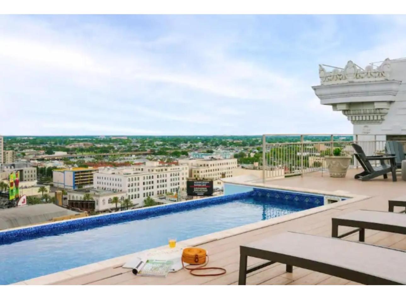 Amazing Condos Beautiful View 2 Blocks To French Quarter, Small Rooftop Pool, Gym, Seanger Theater, Super Dome, And Bourbon St New Orleans Exterior photo
